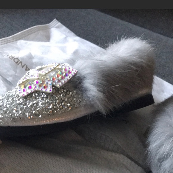 Silver Fuzzy Kid Girl Princess Shoes - Picture 4 of 4